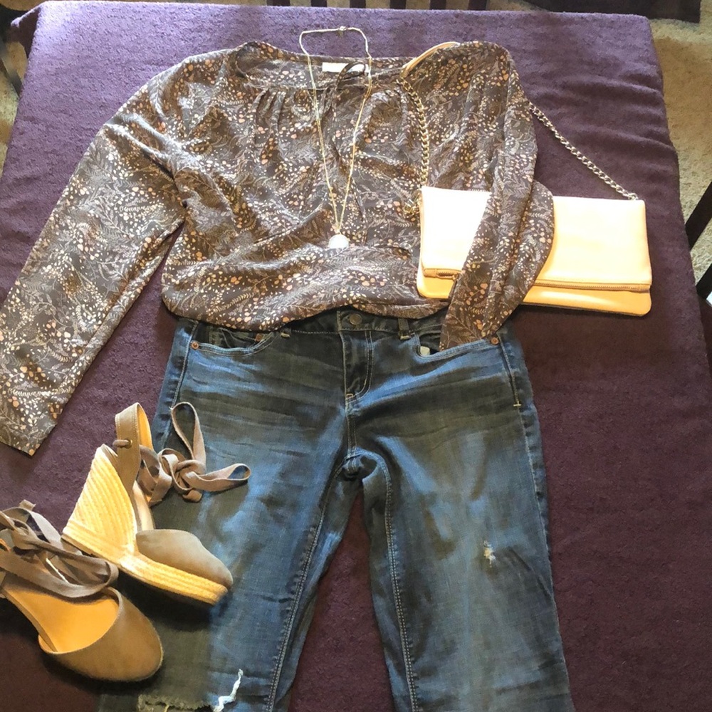LOFT Floral Blouse- Like New!